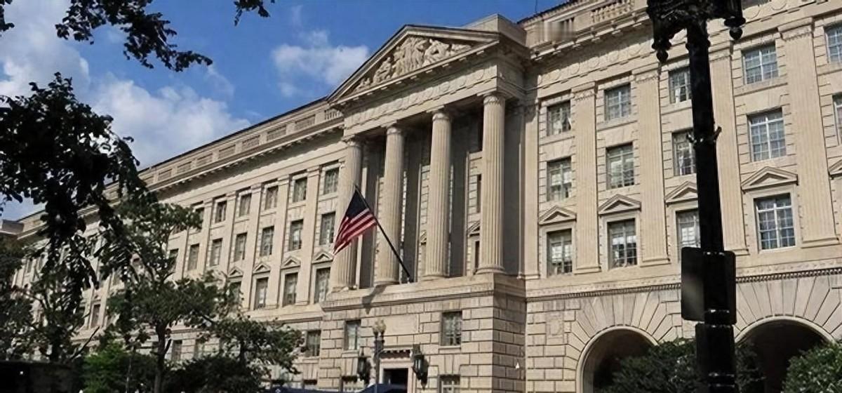 华盛顿这几天可真是一出接一出的“变脸”大戏。前脚美国商务部还对中国活性阳极材料喊