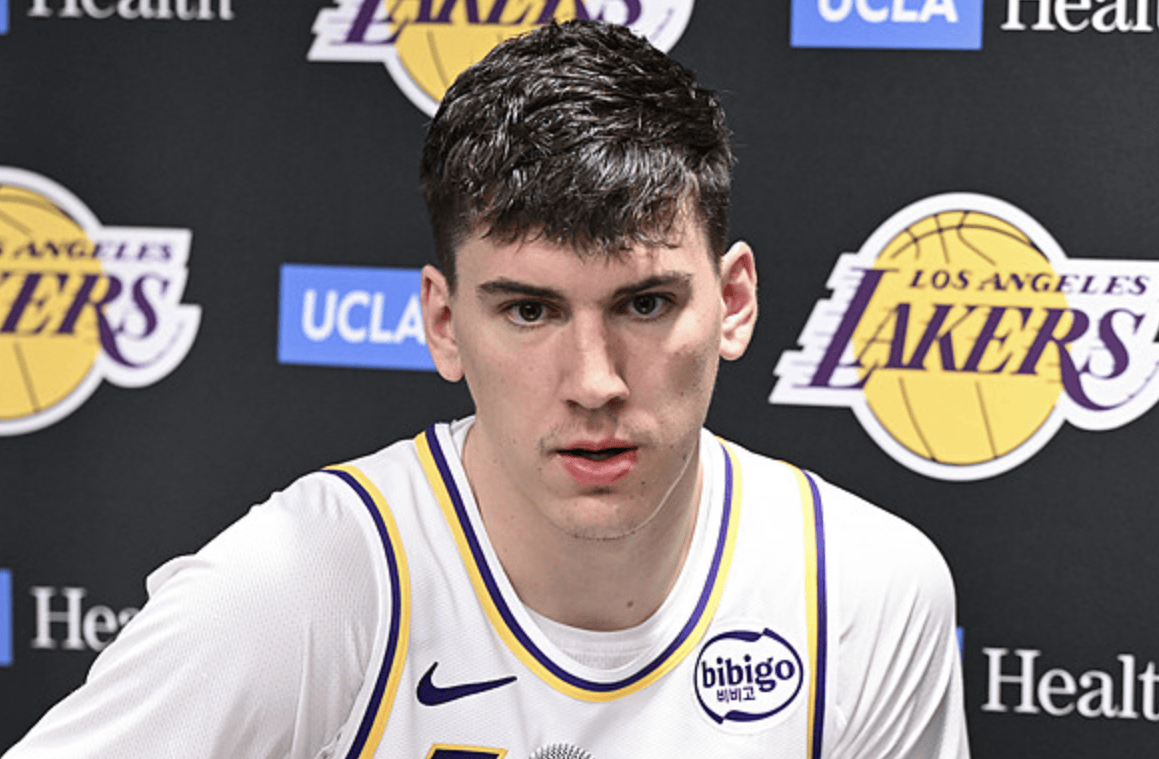 拉拉维亚谈失利: 不能被它击垮, 下场比赛我们会调整回来