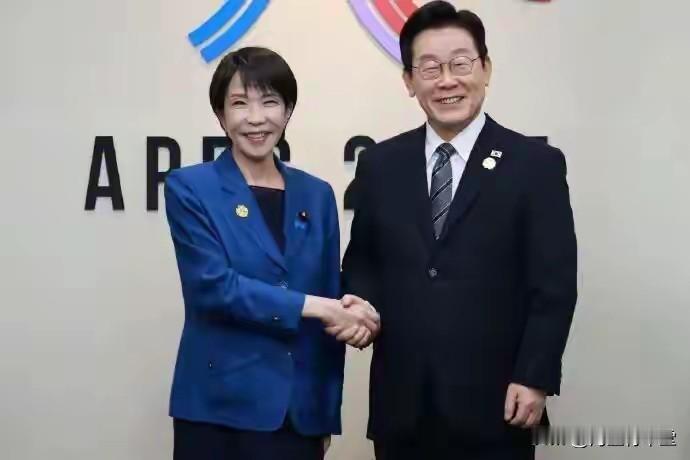 韩国：大国“幻觉”当破外界认为，特朗普访韩，根本就是为了中美峰会，借道韩国。