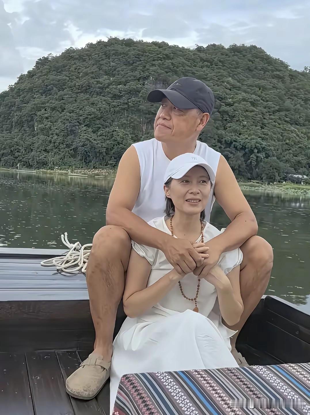 可云的扮演者怎么私下显得邋里邋遢的，可云的扮演者叫徐露，今年也有50岁了，看起来