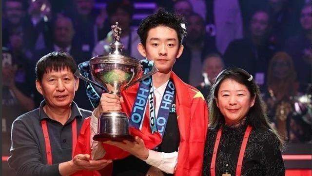 英国台联“坐不住了”！连续两届斯诺克世锦赛冠军都被中国选手拿走，英国台联那边明