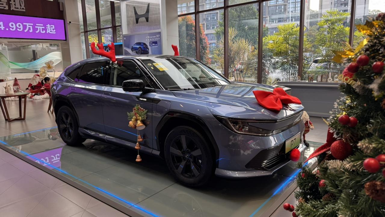 如果它早早是卖15万，那么绝对卖爆！90度电池、200kW后驱电机、400V