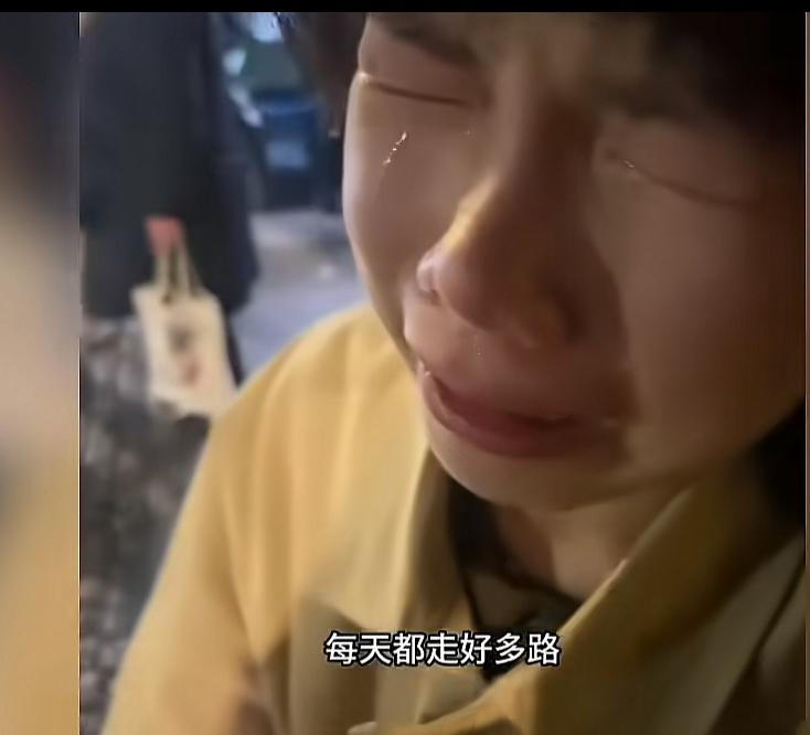 中国游客去欧洲旅游后痛哭流涕终于知道为什么欧洲有那么多人抑郁了每天都吃不饱，