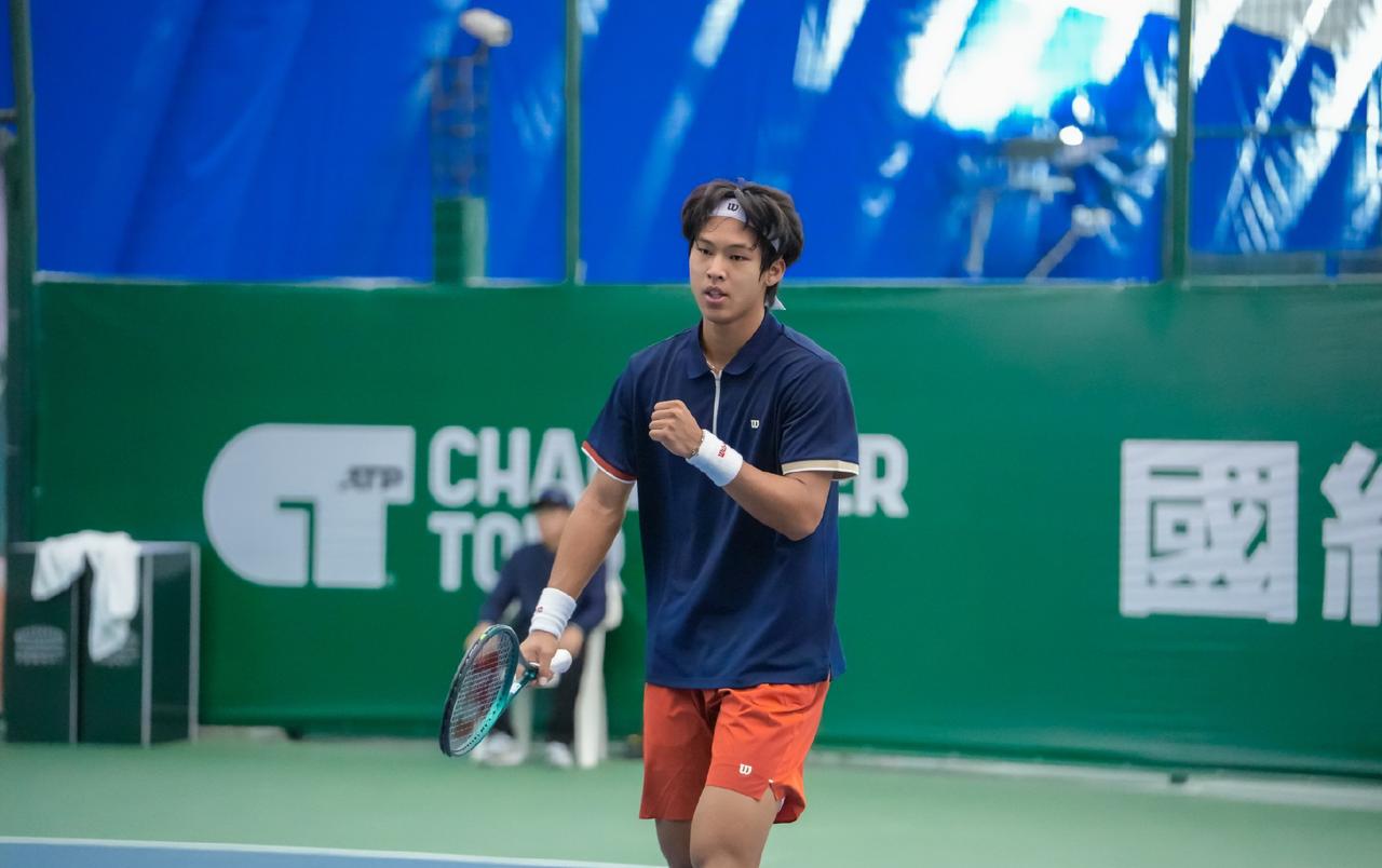 周意差点大意失荆州,原来他才是最佳喜剧编剧。首尔CH100男单首轮:周意7-6