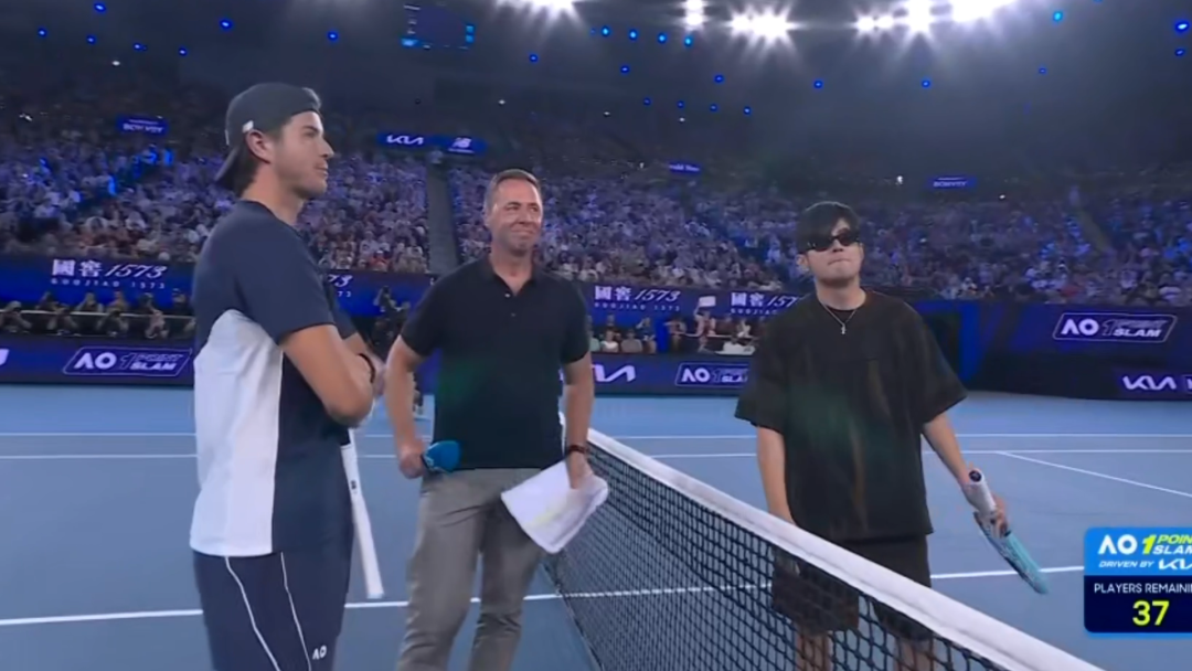 周杰伦澳网比赛秒失利, 站在原地未碰到球, 止步首轮