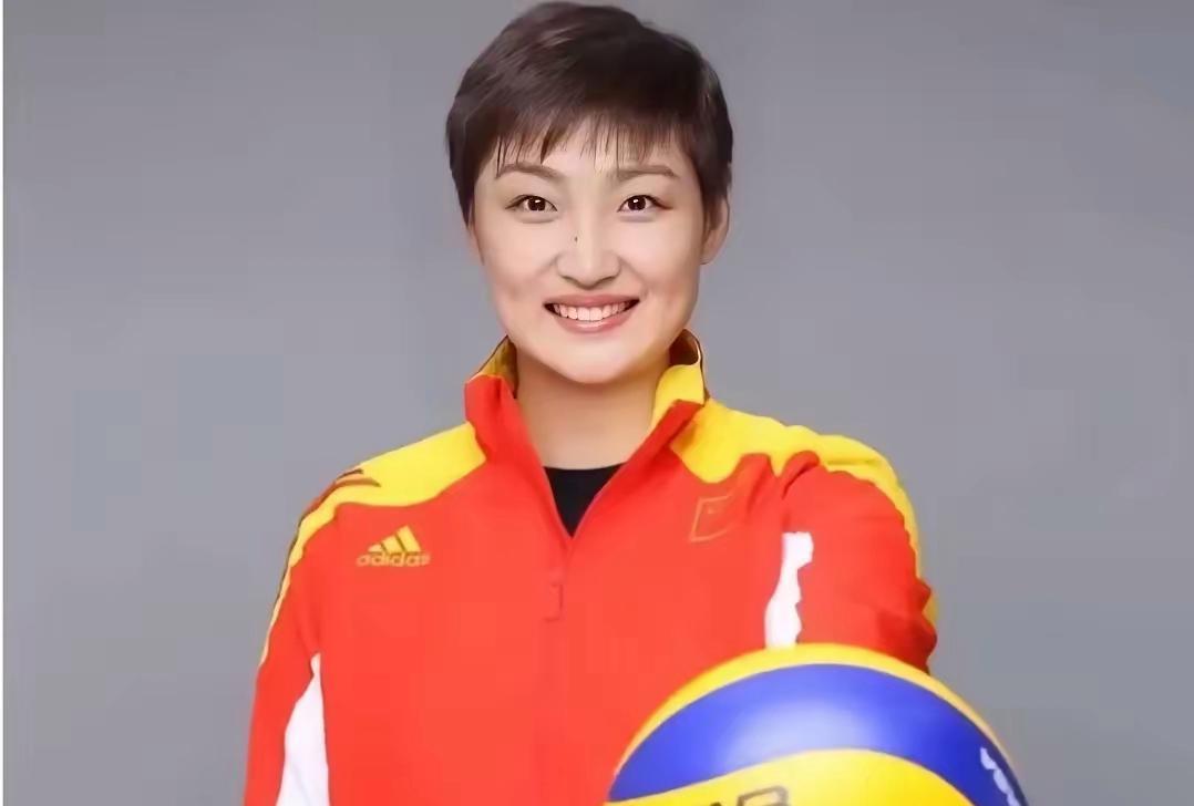 再谈谈中国女排的“受伤”问题！再有13天女排世联赛北京站就要开始了，所有关注中