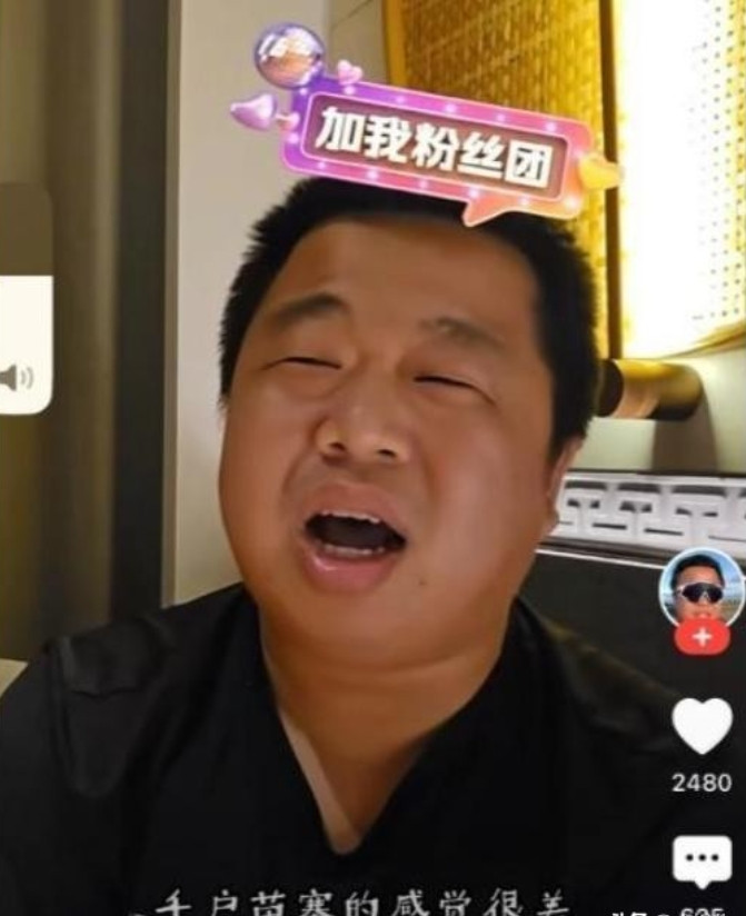 蓝战非怒曝千户苗寨：800块民宿被嘲穷，贵州文旅三年白干？