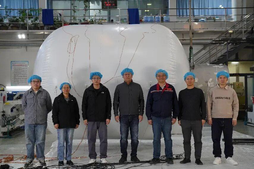 【我国“可重构柔性在轨制造平台”核心舱段完成地面试验】近日，由中国科学院力学研究