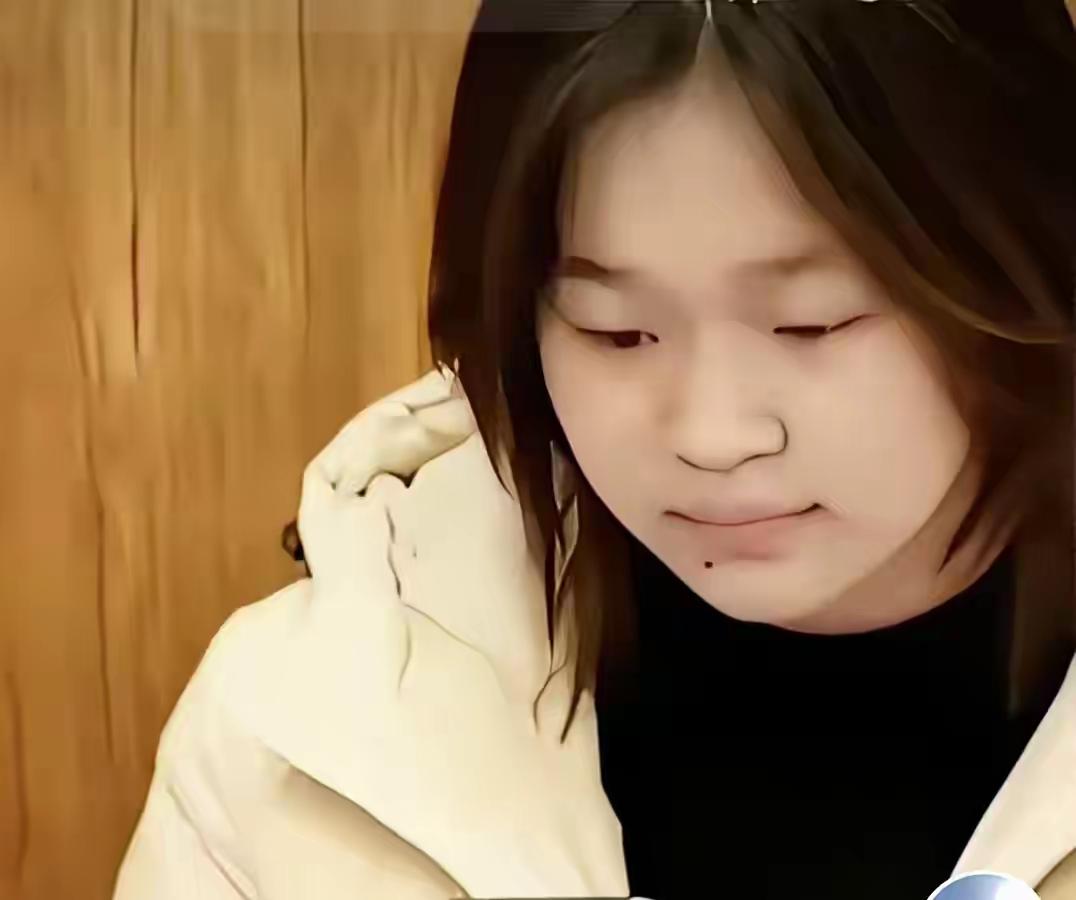 【全红婵说退役后不想当教练，只想回家】全红婵在直播与采访中明确说过：退役后不想当