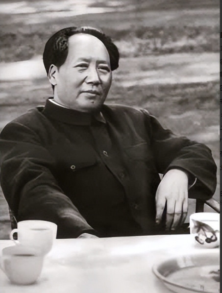 为何说毛主席幸好在1949年打完解放战争？因为一年后出现了让人难以置信的一幕：