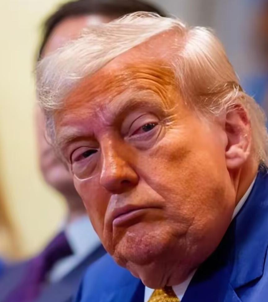 脸都不要了，特朗普今天发文说：“这个世界最不需要的，就是让中国吞并加拿大。这事绝