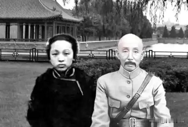 1906年，31岁的张作霖强势娶了18岁的许澍旸。大婚当夜，张作霖搂着许澍旸纤细