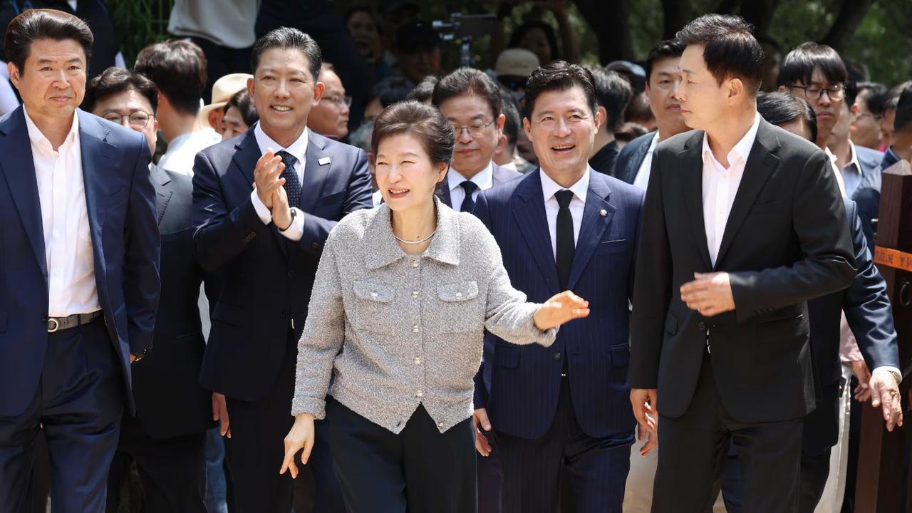 韩国大选到了冲刺阶段，朴槿惠成最大X因素？随着投票日的临近，韩国总统大选，已经