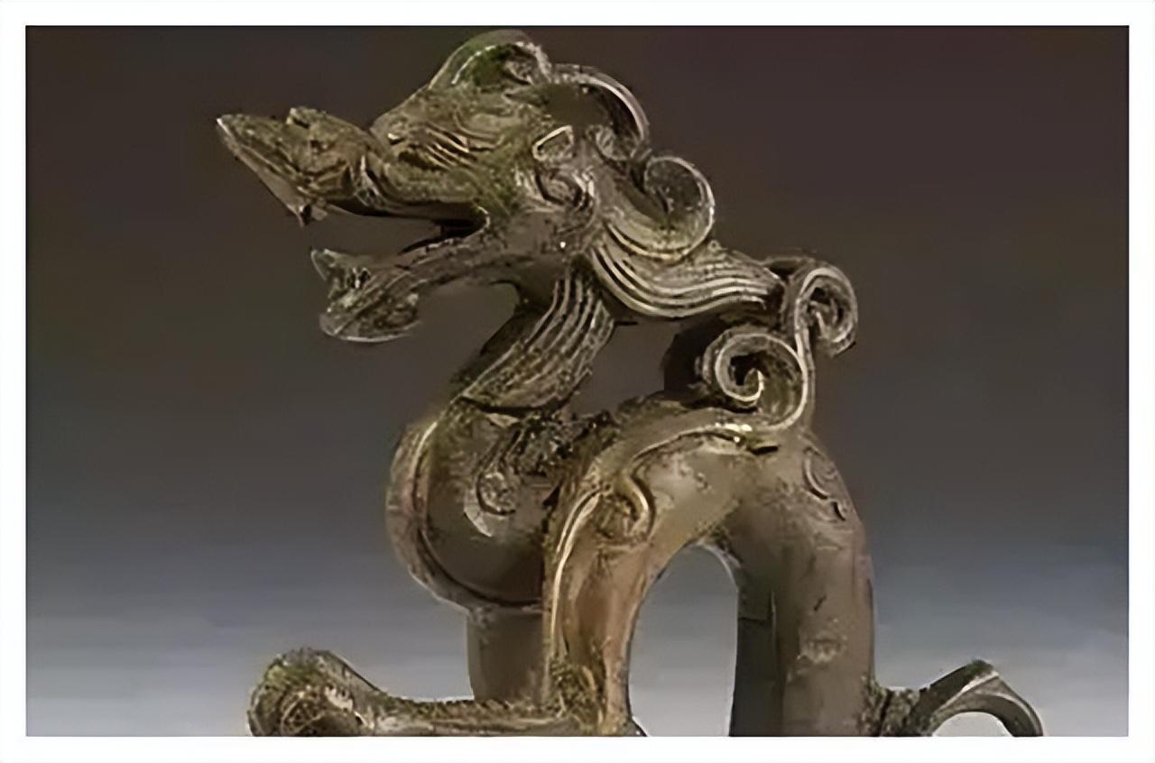 1965年，一位黑龙江农民正准备和媳妇睡觉，屋外突然传来一阵刺耳的嚎叫声，吓得媳