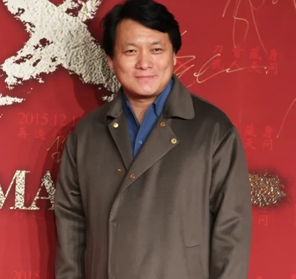 <em>郭靖宇</em>拍戏爱用自家人。一次主持人就问<em>郭靖宇</em>:“你拍戏为什么总爱用自家人？<em>郭靖宇</em>