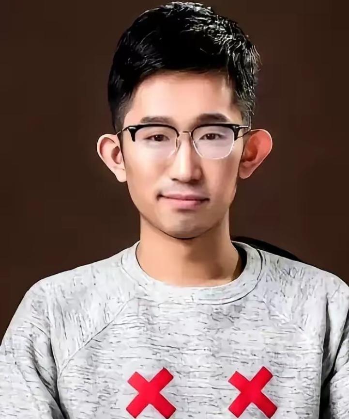 堪称最离谱的枕边翻车现场！清华高智商学霸杨奇函，被女友趁他夜夜熟睡、长期蚂蚁搬家