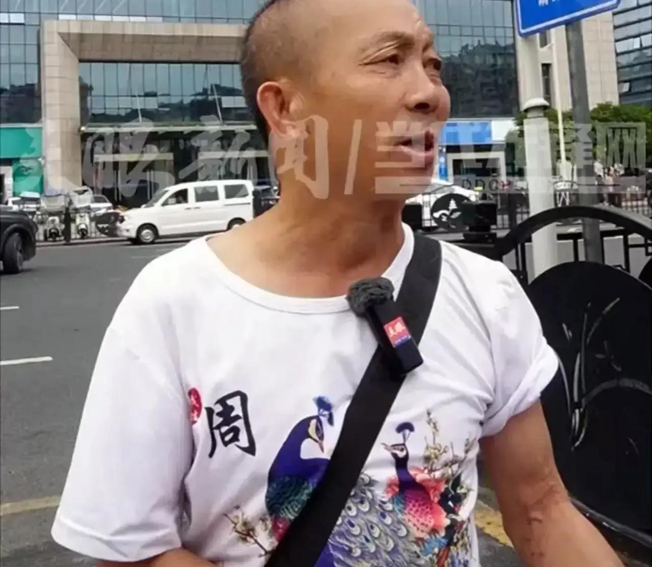 天塌了！男子在公司干了26年电工，就指望老了有笔退休金养老。谁知道等他离职时才被