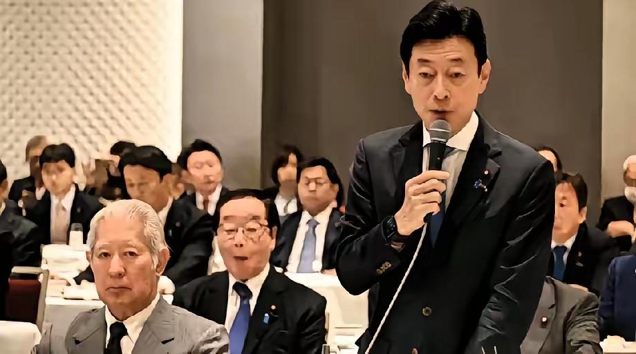 终于，日本成功访华​经过不懈努力，日本终于成功访华了！根据日本方面在5月