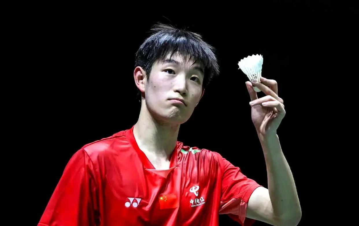 仅用27分钟！朱轩辰2-0横扫印度猛将，国羽男单新生代集体爆发！2026年韩国
