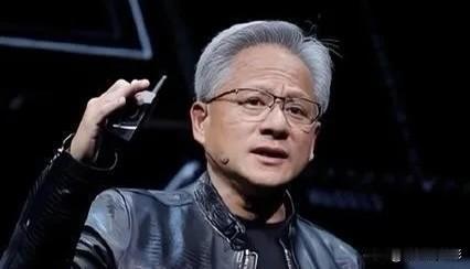 有媒体称：黄仁勋终于把最真实的心里话，在全球镜头前说了出来！“中国不配得到我们最