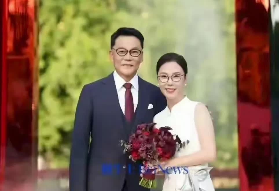 李国庆结婚，真的是一点都不感到意外！让人感到意外的是，李国庆的新婚妻子竟