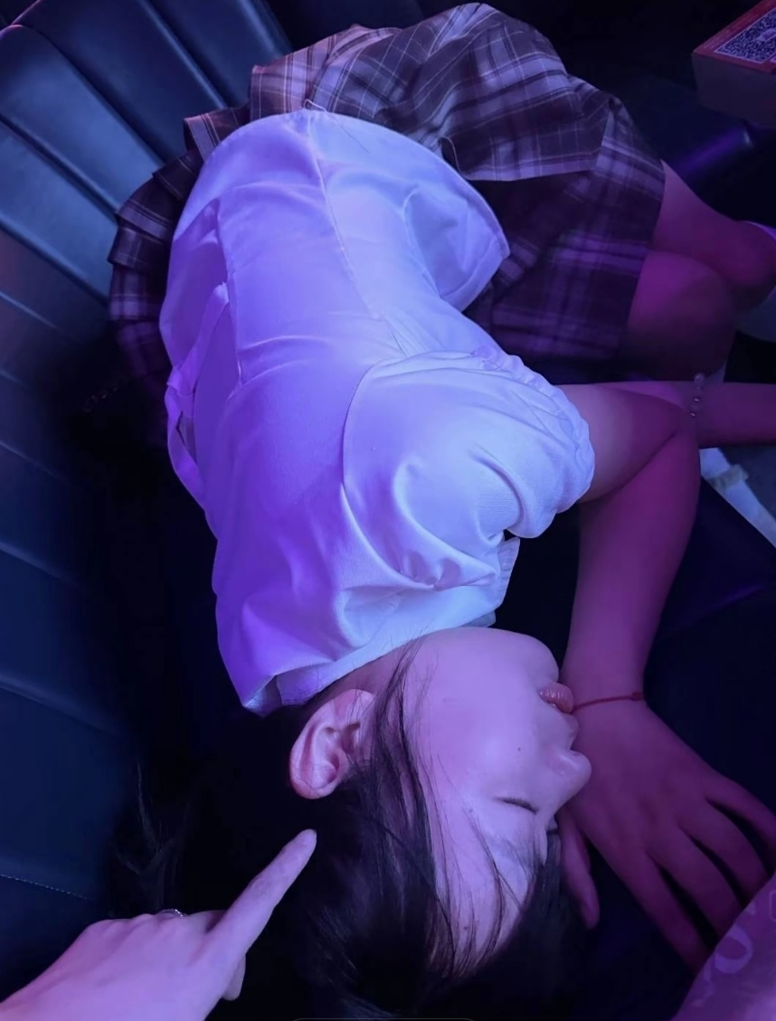 女朋友喝多了现在我该怎么办？？？