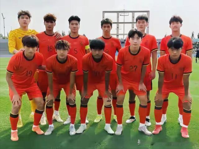 土伦杯开门红，U19国青1-0爆冷拿下沙特，本来该是一片叫好声，可赛后一个对比，