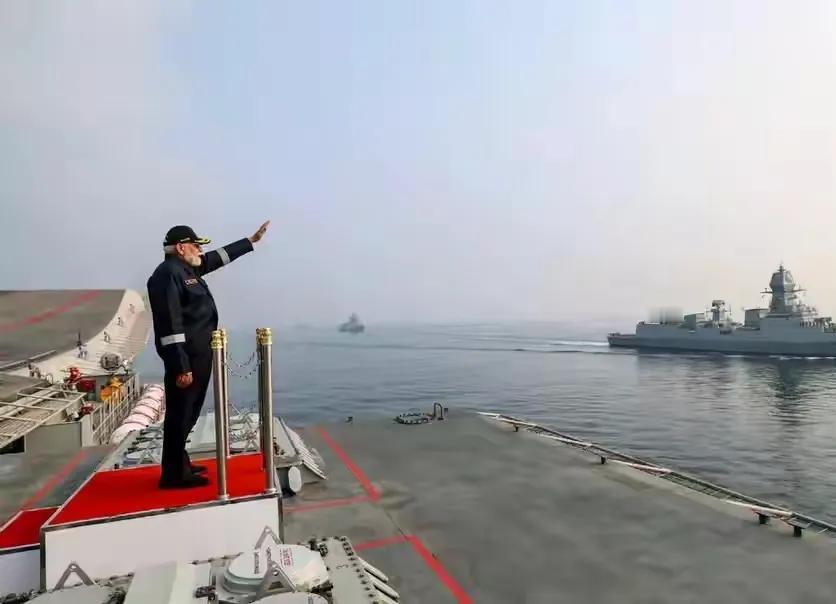 实力不济，名字来凑！莫迪：说出航母的名字，就能让敌人睡不着觉！不得不说，莫大仙的