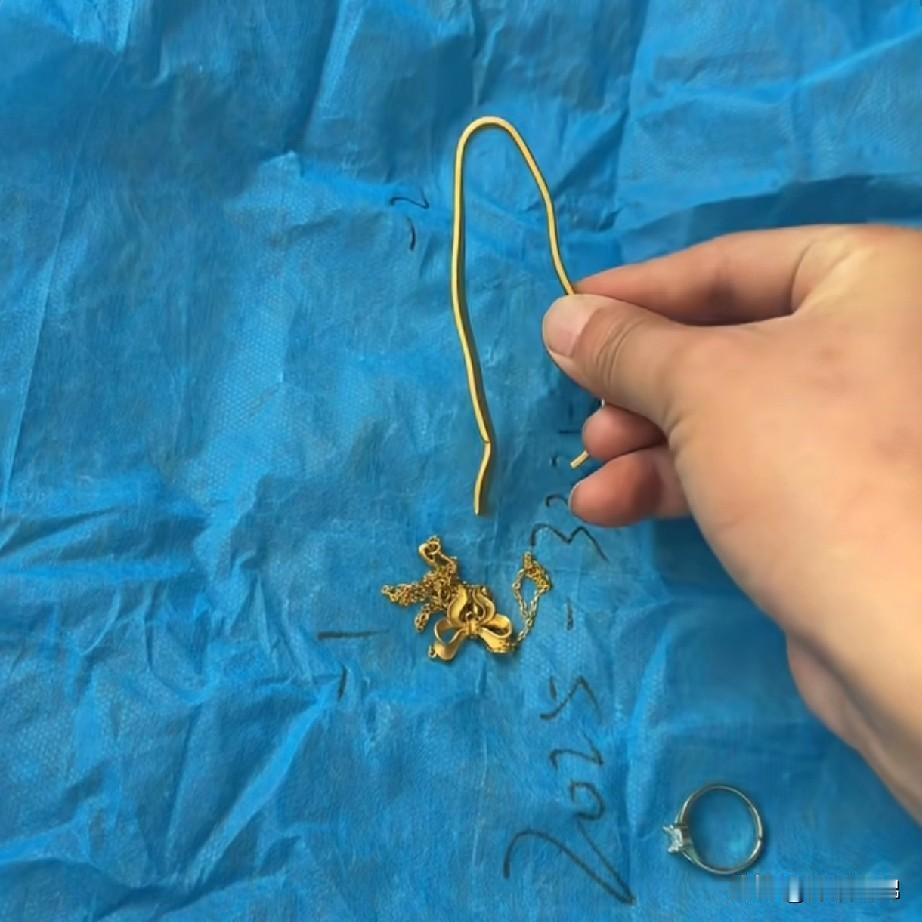 不寒而栗！为了区区30克黄金首饰，杀害3个活生生的人！郑州的梁先生，本来有一