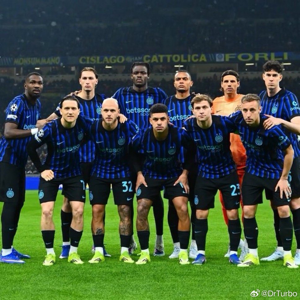 米兰体育报：从上赛季结束以来国米的管理层和球员们一直在思考他们不会重蹈202