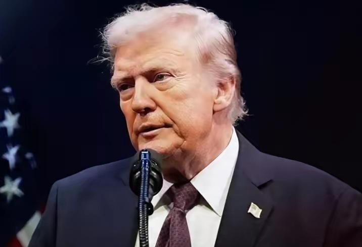 美国总统特朗普向乌克兰总统泽连斯基发出最后通牒！特朗普直接向泽连斯基下了最后