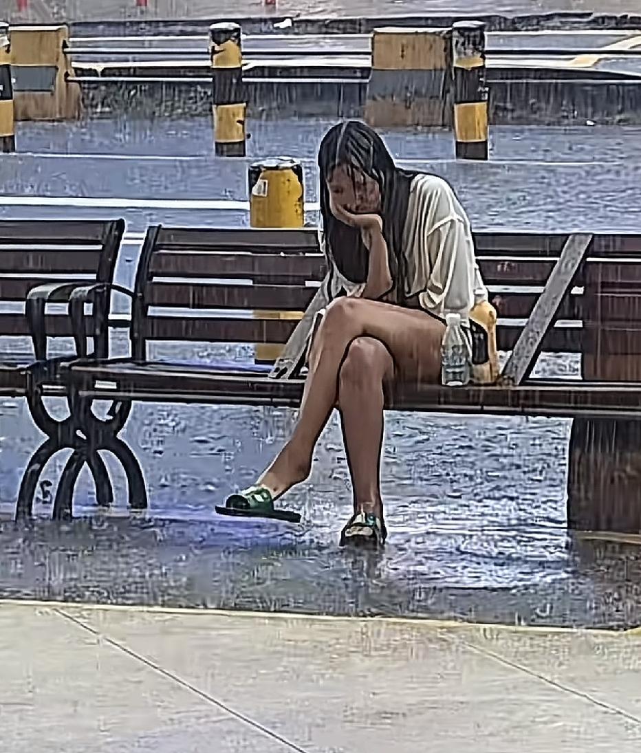 为什么受伤的总是女人？