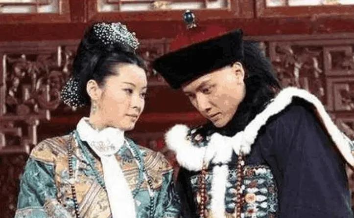 1888年，53岁的慈禧爱上了20岁的侍卫那尔苏，当晚就临幸了他，哪成想，这个举