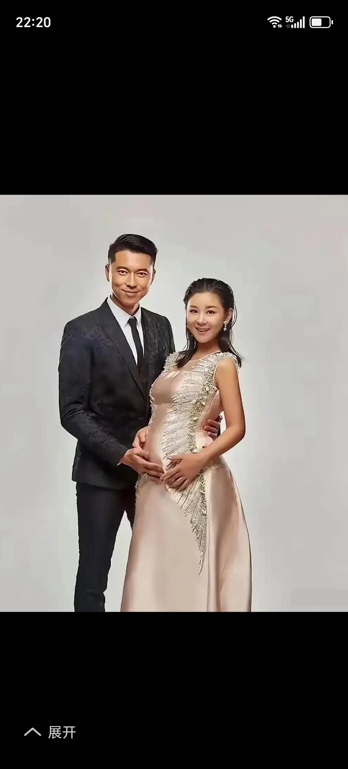 不得不佩服李小萌与王雷夫妻俩！40多岁了还要三胎。这是准备三胎要个“小棉袄”啊