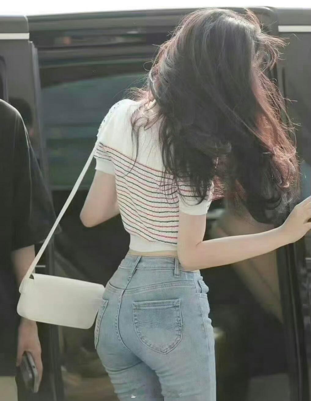 张予曦路透身材！姐姐腰臀比真的绝了