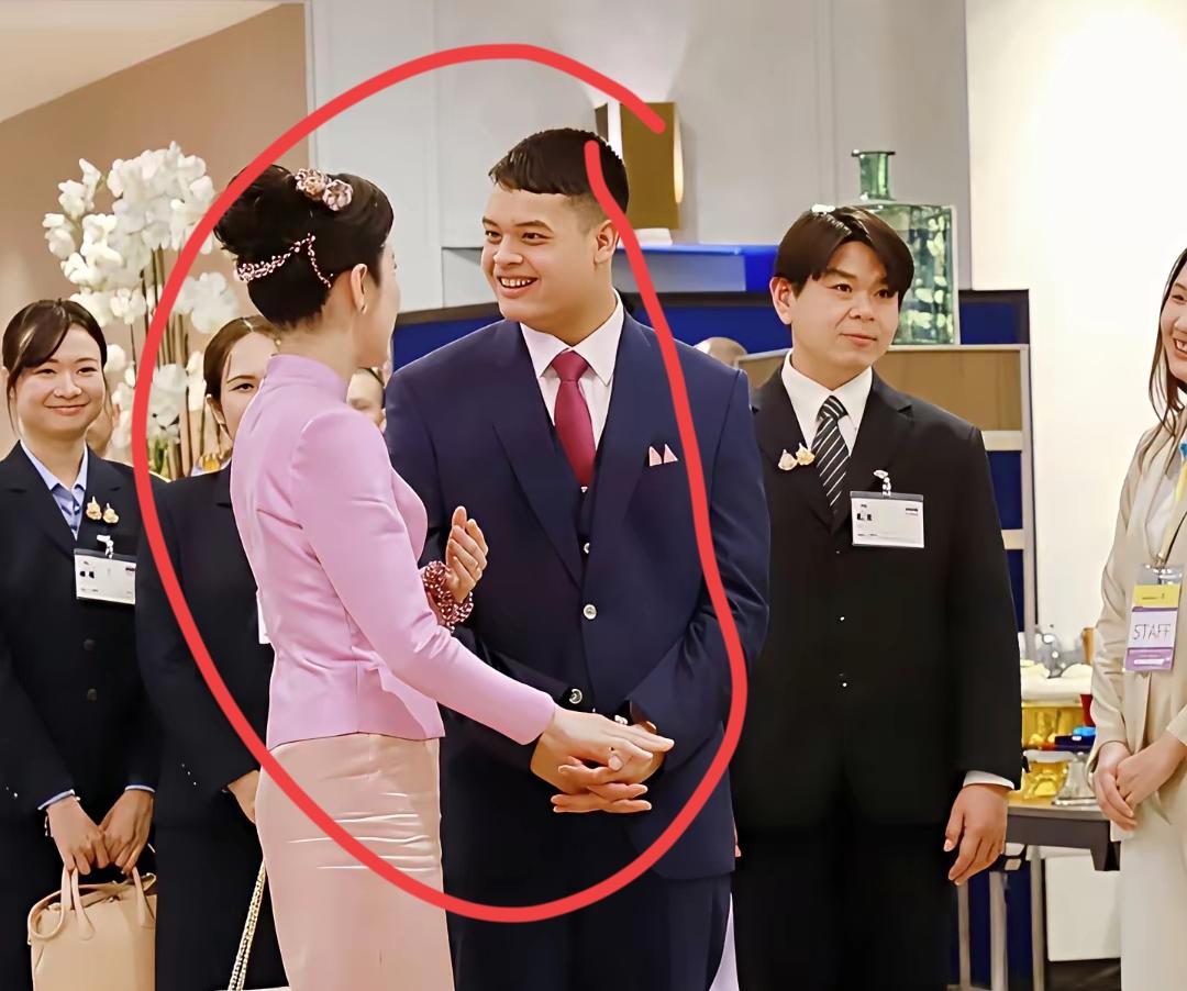 提帮功对继母，那是满满的信任！“用真心换真心”！诗妮娜的几年付出，真的有了回报