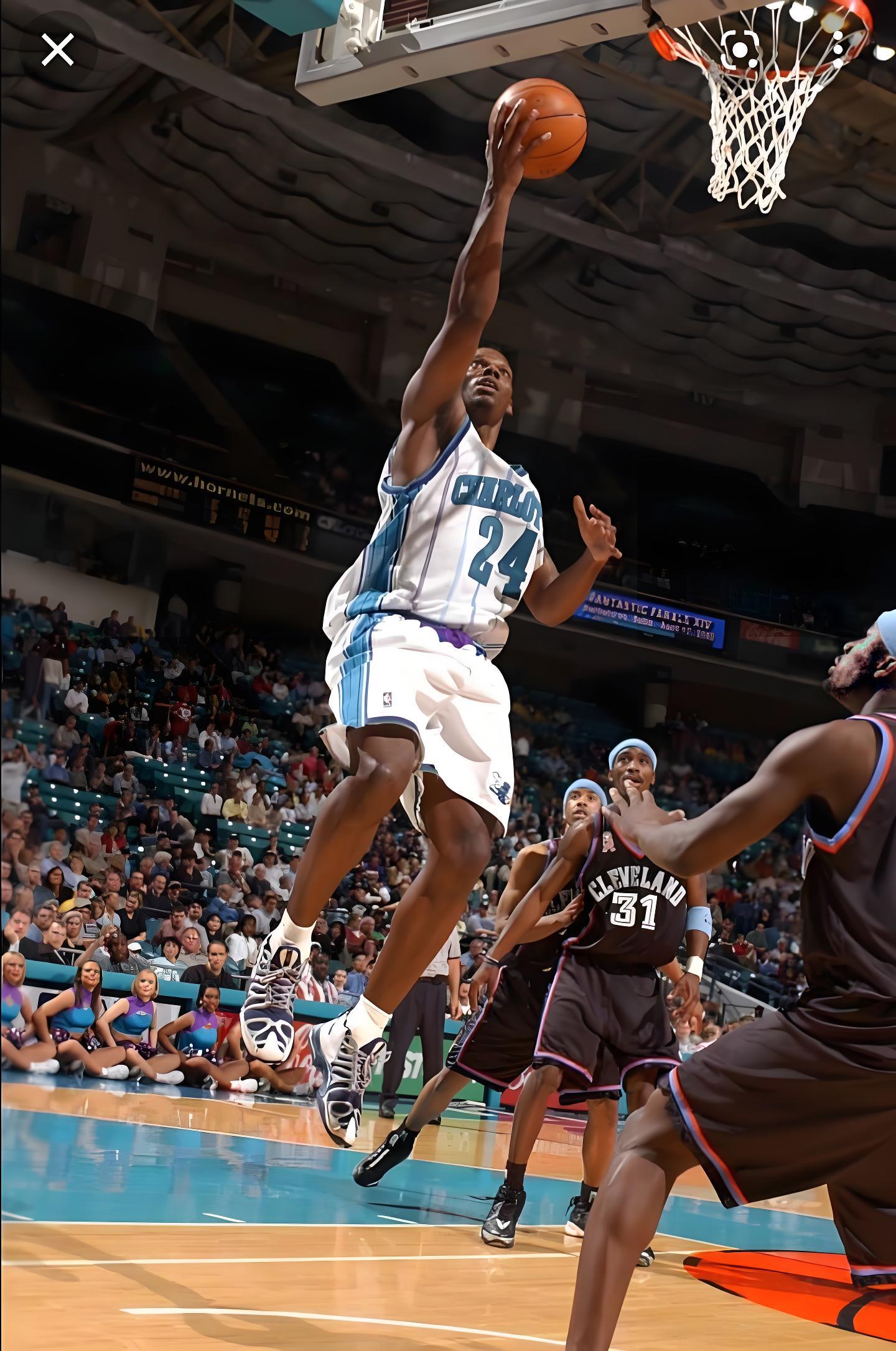 JamalMashburn蝴蝶鞋控的日常老照片中的球员和球鞋