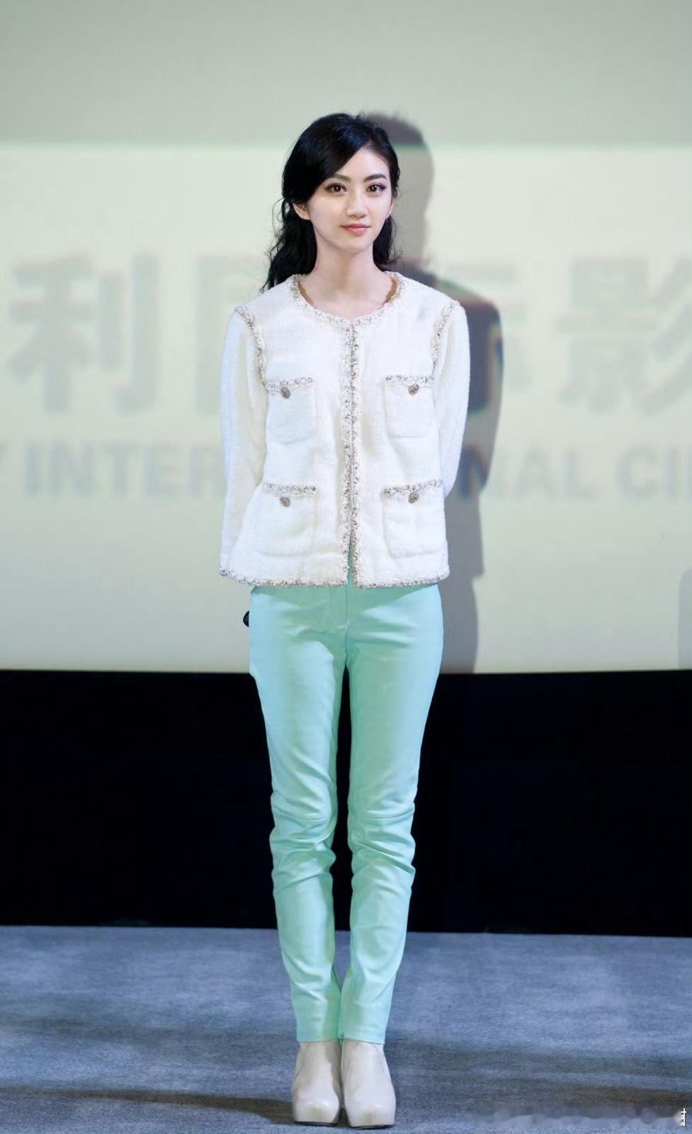 #景甜#早期和现在都好美​