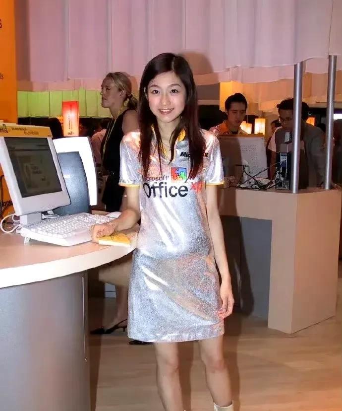 陈自瑶真是初代“全网女神”了！那时候没滤镜没精修，靠一张天然脸杀出重围，甜妹长