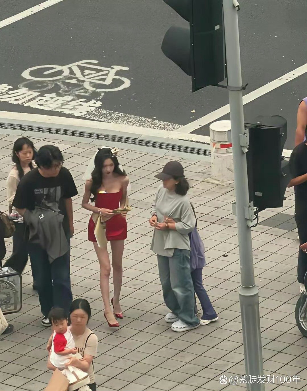 只有瘦到这种程度，上镜才刚刚好