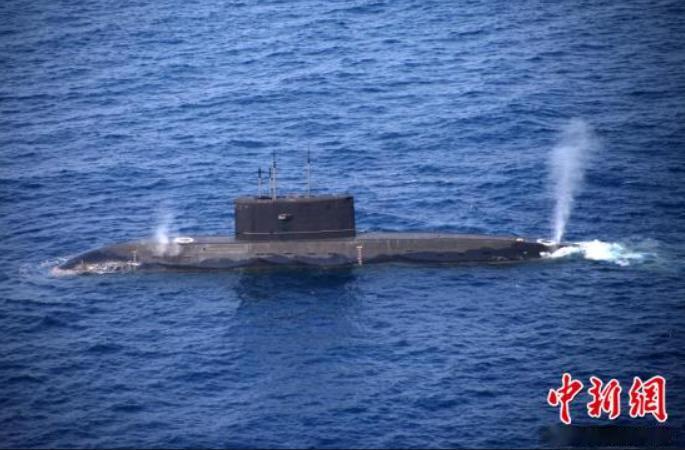 全球唯一！2014南海深海惊魂，中国潜艇凭实力死里逃生。深海之下藏着能直接断送