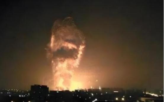 俄罗斯上万枚导弹，全打歪了！很多人以为，乌克兰的军工已被彻底摧毁。错了！真相是，