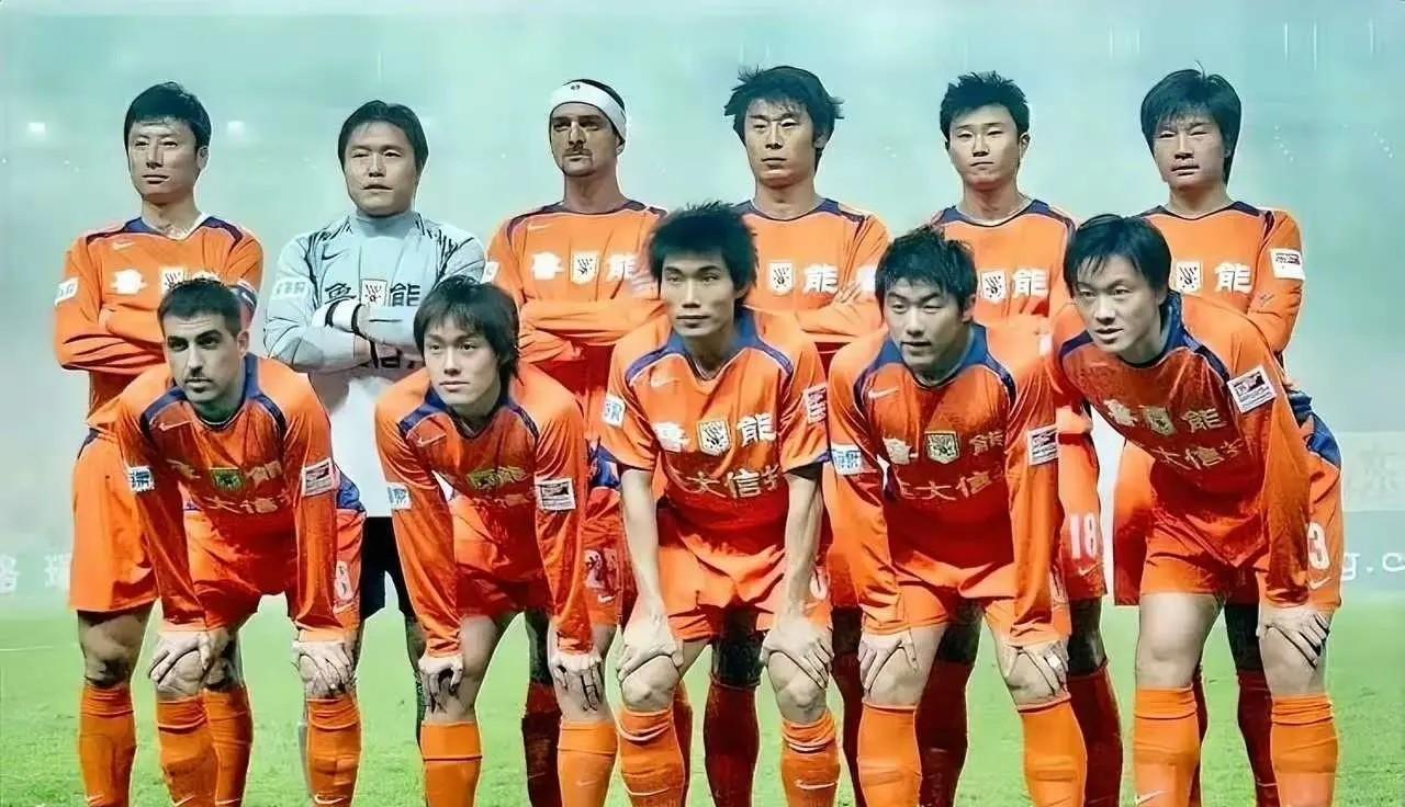 2026年有多场泰山旧将德比！2006年山东泰山队有多强，相信大家也都知道，不