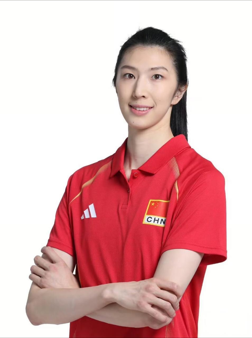 我爱女排刚刚结束世联赛征程的中国女排迎来了一个好消息，主力核心，精神领...