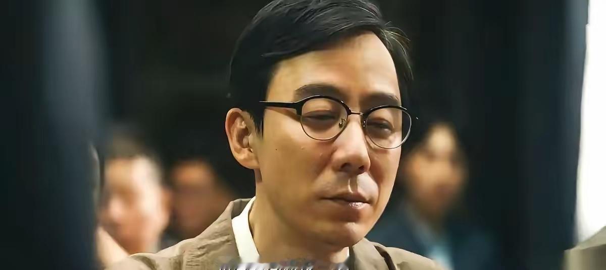 曹了平因为泄露东风31导弹机密坐了十三年牢，出狱后直接去参加了高中毕业四十年的同