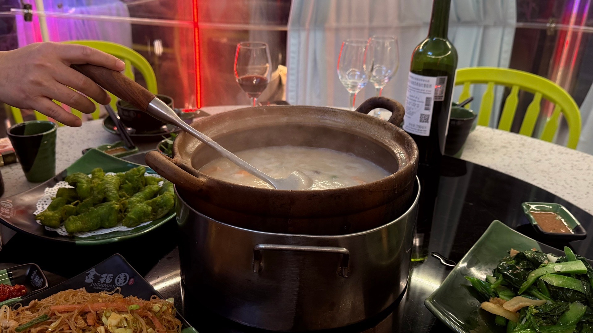 落地北京！怀念昨晚的夜宵砂锅粥！没珍惜好多吃几碗！！！