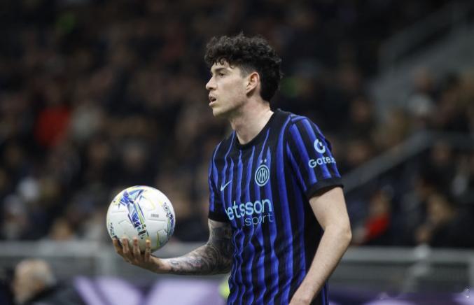 据《每日体育报》报道，在欧冠出局后，巴萨本周加速巴斯托尼的转会谈判，希望将转会费