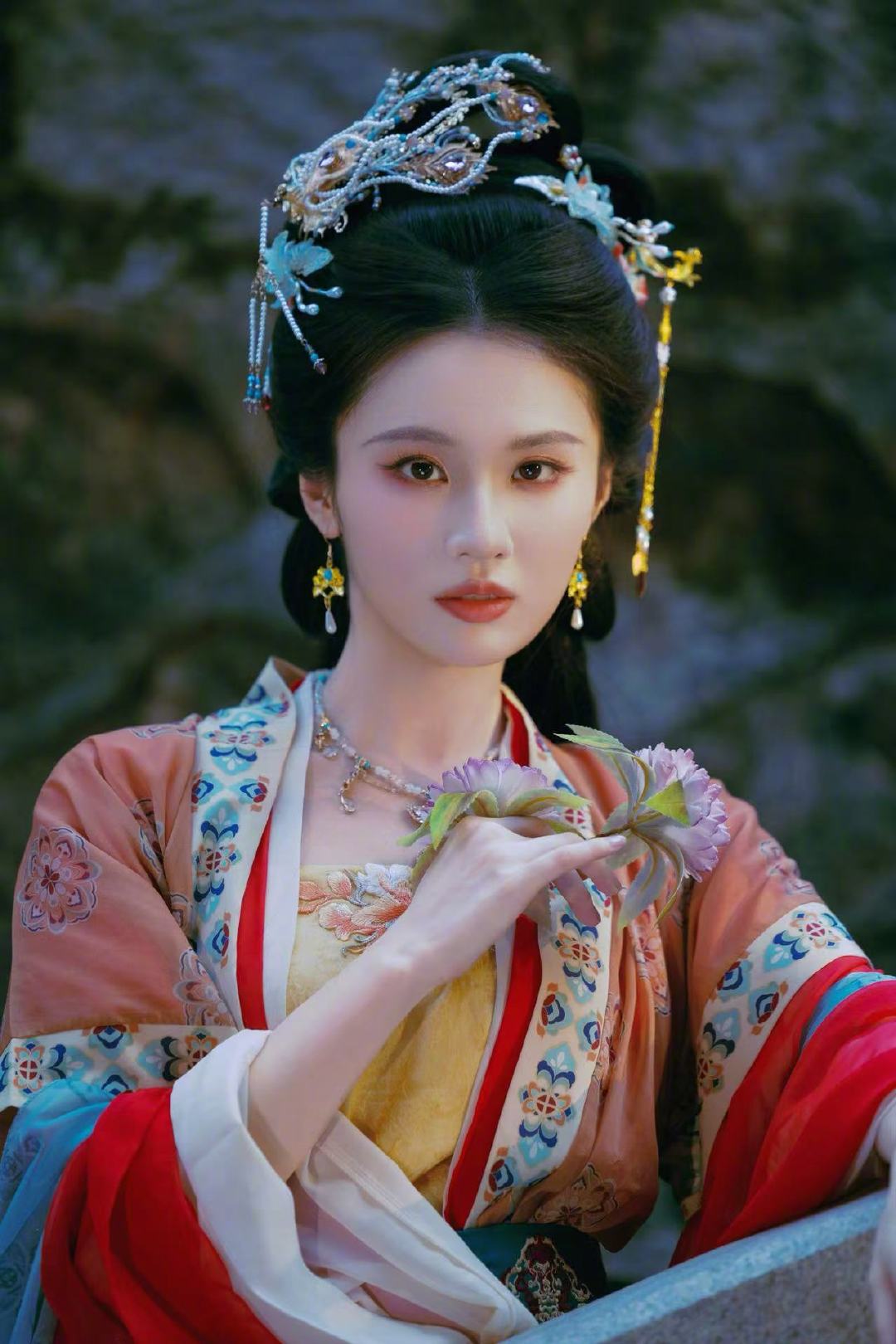 张慧雯直播被阚清子撩脸红了阚清子空降张慧雯直播间救命！直播间甜度已过载～过生日开