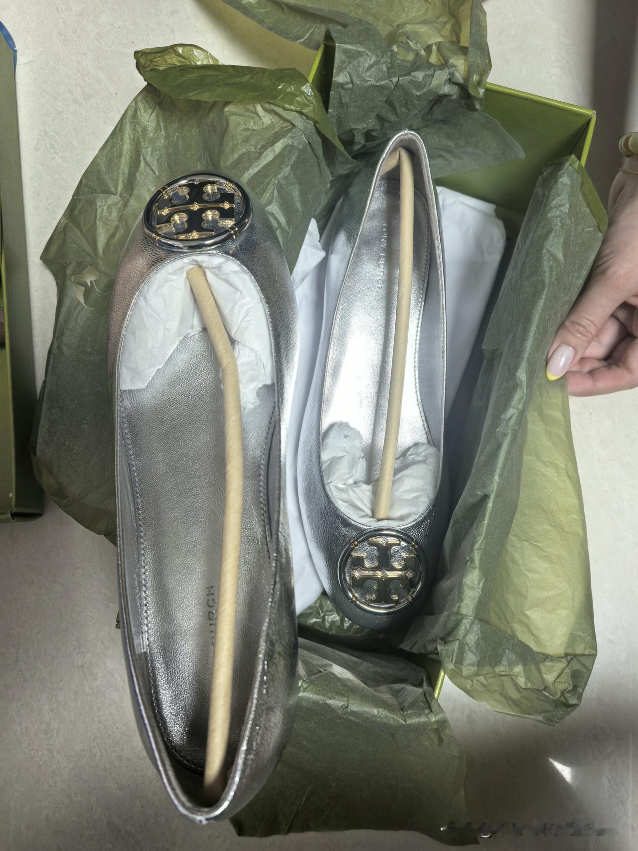 湾里虽然号称华北地区最大奥莱，但品控真的难以服众。相比之下，香江奥莱品控更好些