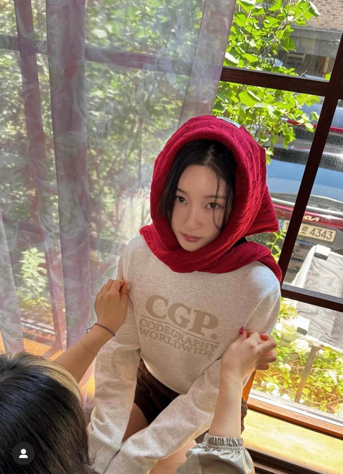 郑采妍郑采妍韩国淡盐系美女秋冬穿搭​​​